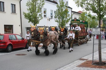 Weinhuegelfest Bierkutsche